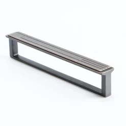New Oak Park 160mm Pull Cabinet Pulls|Pulls