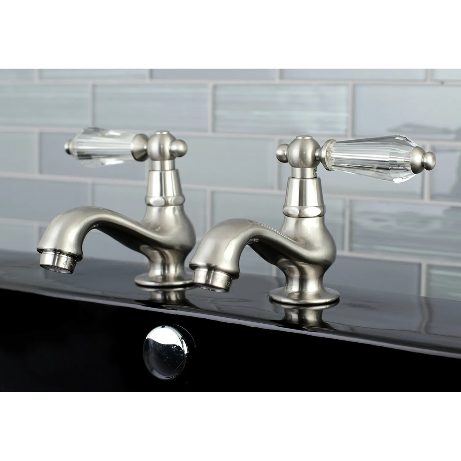 Sale Basin Tap Faucet with Cross Handle Basin Faucet Separates