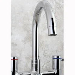 Concord Floor Mount Freestanding Tub Filler with Hand Shower Free Standing Tub Fillers|Tub Faucets