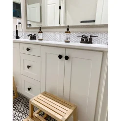 New Concord 4-Inch Centerset 3-Hole Bathroom Faucet with Retail Pop-Up 4