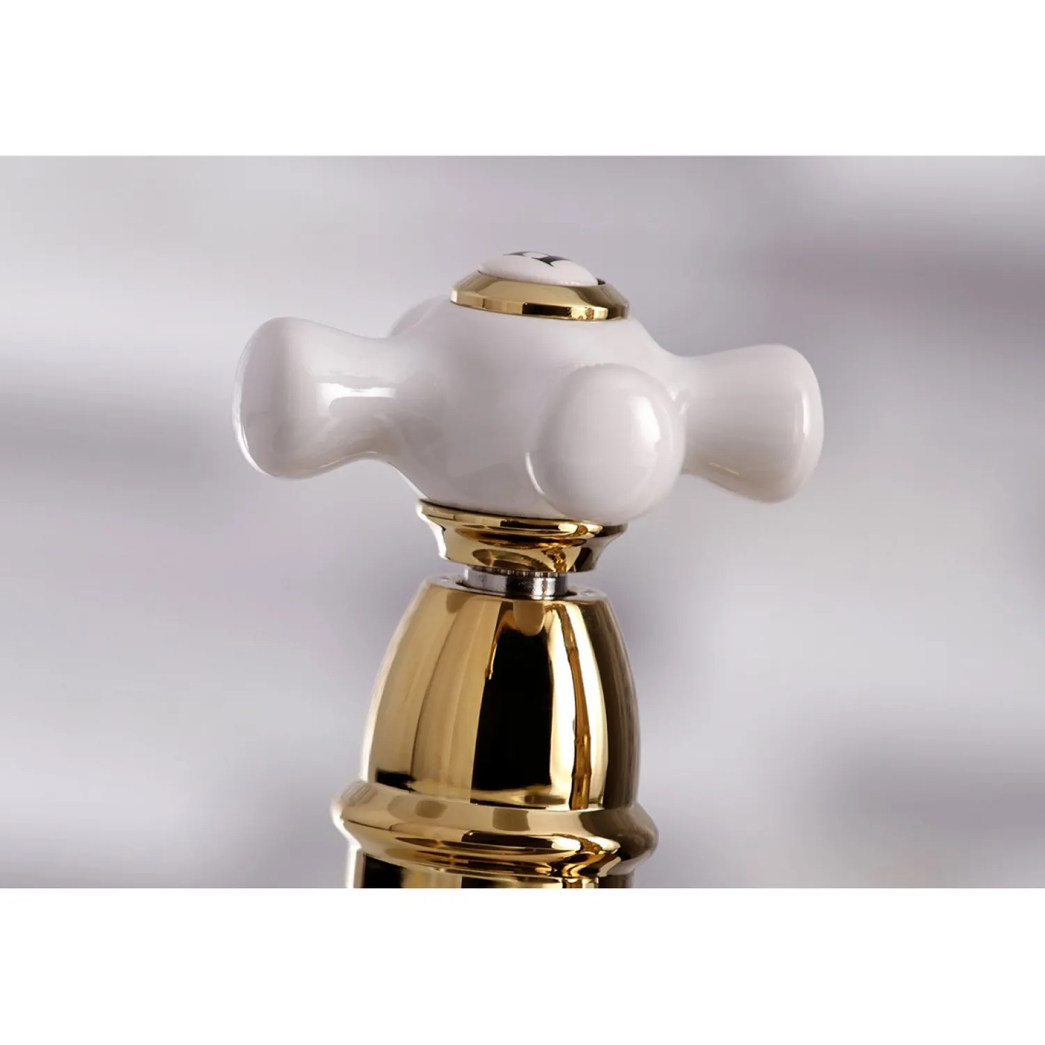 Outlet English Country 8" Bridge 4-Hole Kitchen Faucet with Sprayer Faucets With Side Spray|Bridge Faucets
