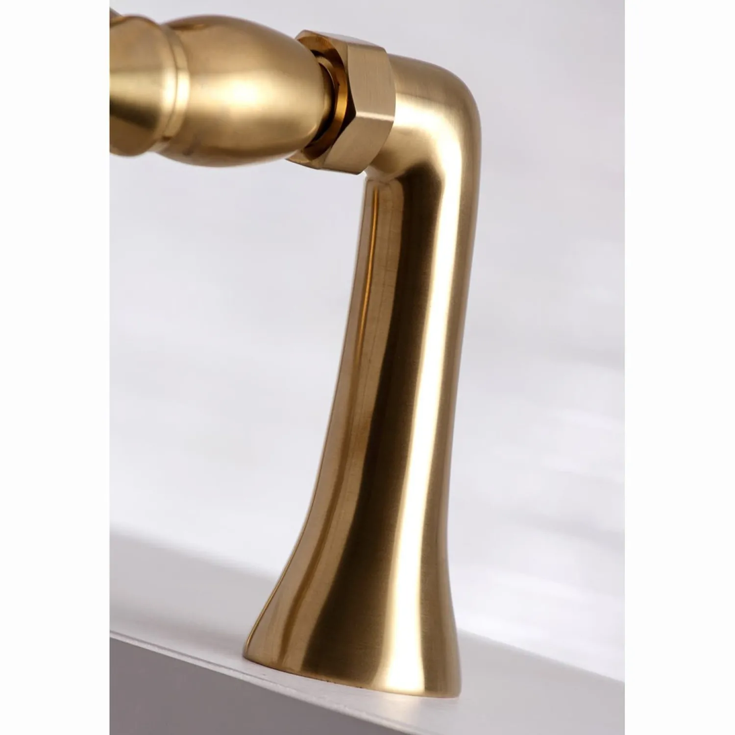 Essex Deck Mount Clawfoot Tub Filler with Hand Shower Tub & Shower Sets|Tub Faucets