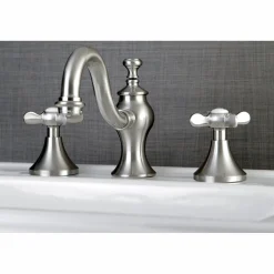 Outlet Essex 8-Inch Widespread 3-Hole Bathroom Faucet 8