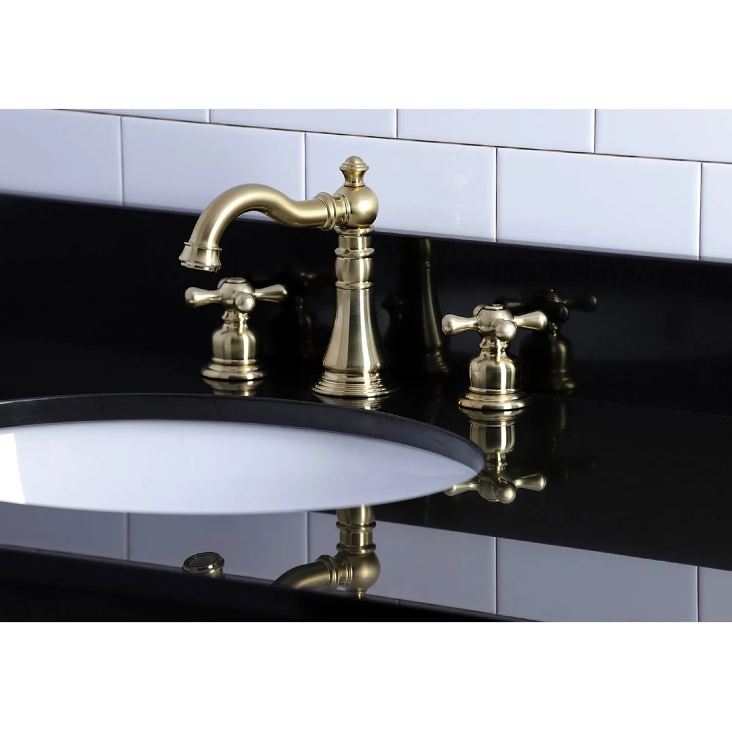 Clearance Fauceture American Classic 8" Widespread Bathroom Faucet 8" Widespread