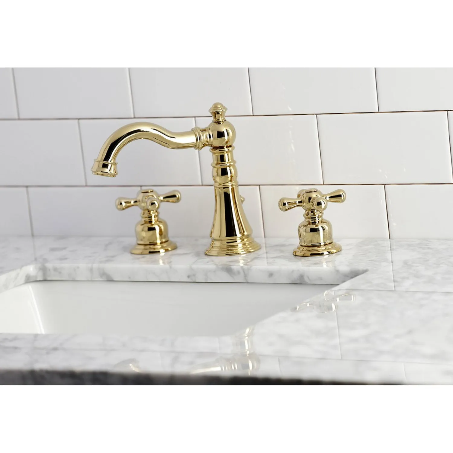 Clearance Fauceture American Classic 8" Widespread Bathroom Faucet 8" Widespread