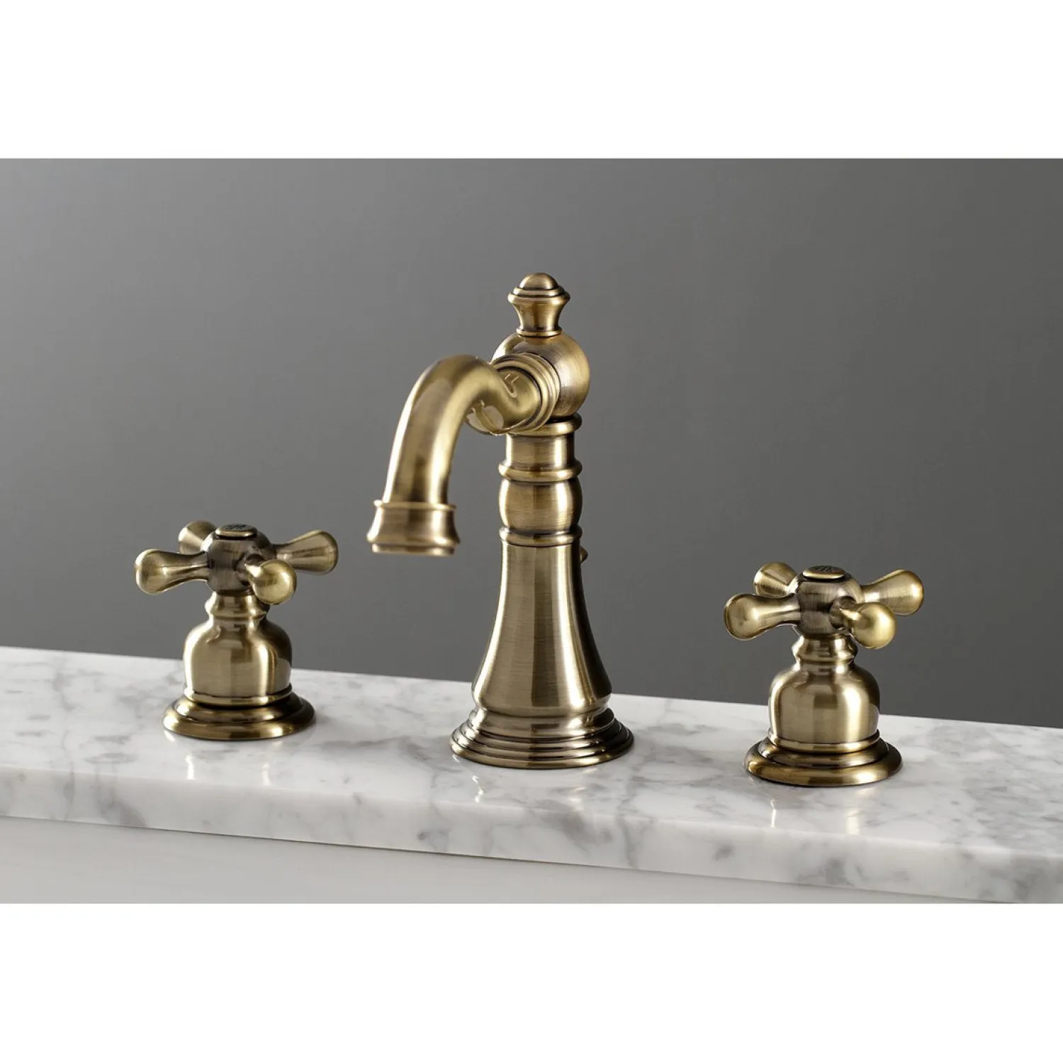 Clearance Fauceture American Classic 8" Widespread Bathroom Faucet 8" Widespread