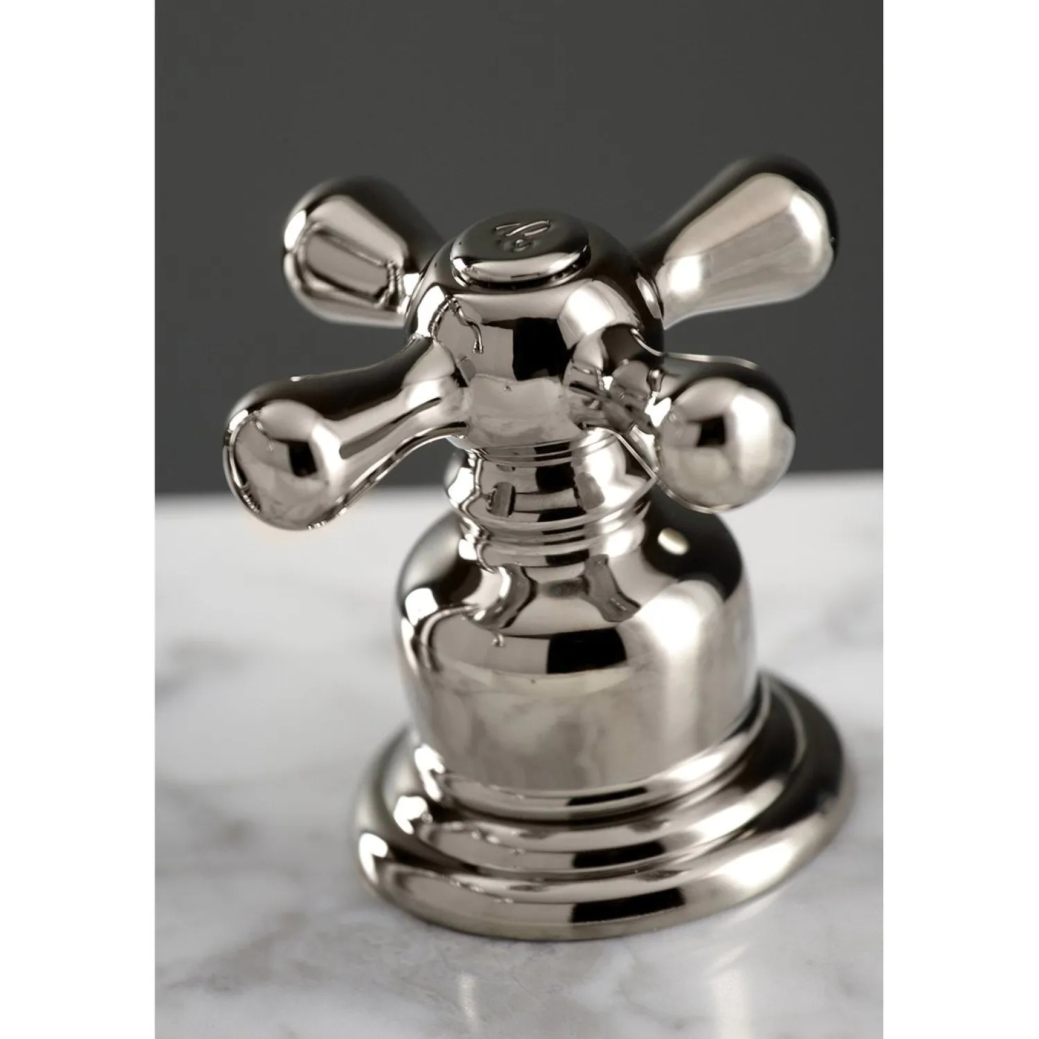 Clearance Fauceture American Classic 8" Widespread Bathroom Faucet 8" Widespread