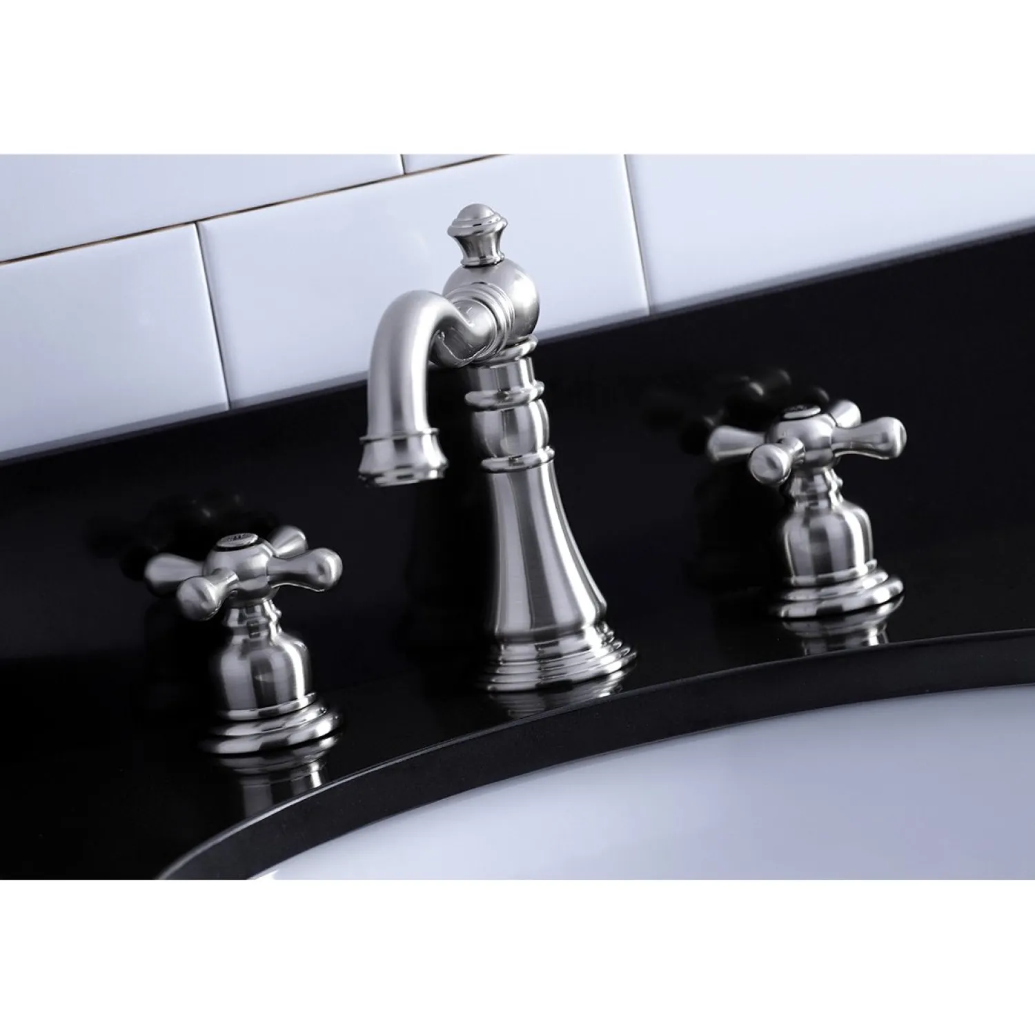 Clearance Fauceture American Classic 8" Widespread Bathroom Faucet 8" Widespread