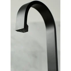 Hot Fauceture Kaiser Single-Handle Bathroom Faucet with Drain Single Hole