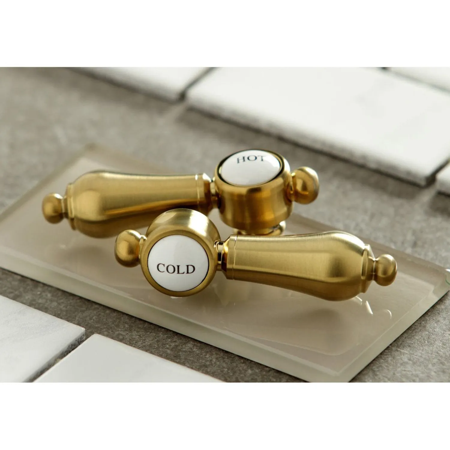 Clearance Heirloom 2-Handle Wall Mount Roman Tub Faucet Tub Faucets