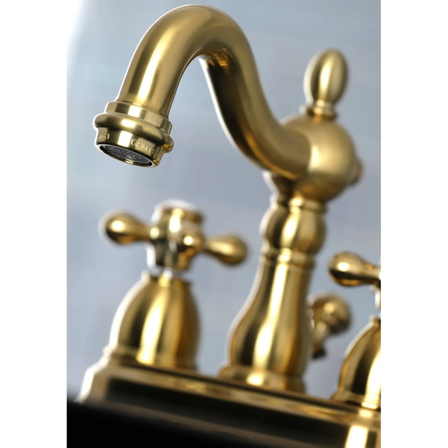 Discount Heritage Deck Mount 4-Inch Centerset Bathroom Faucet 4" Center Set