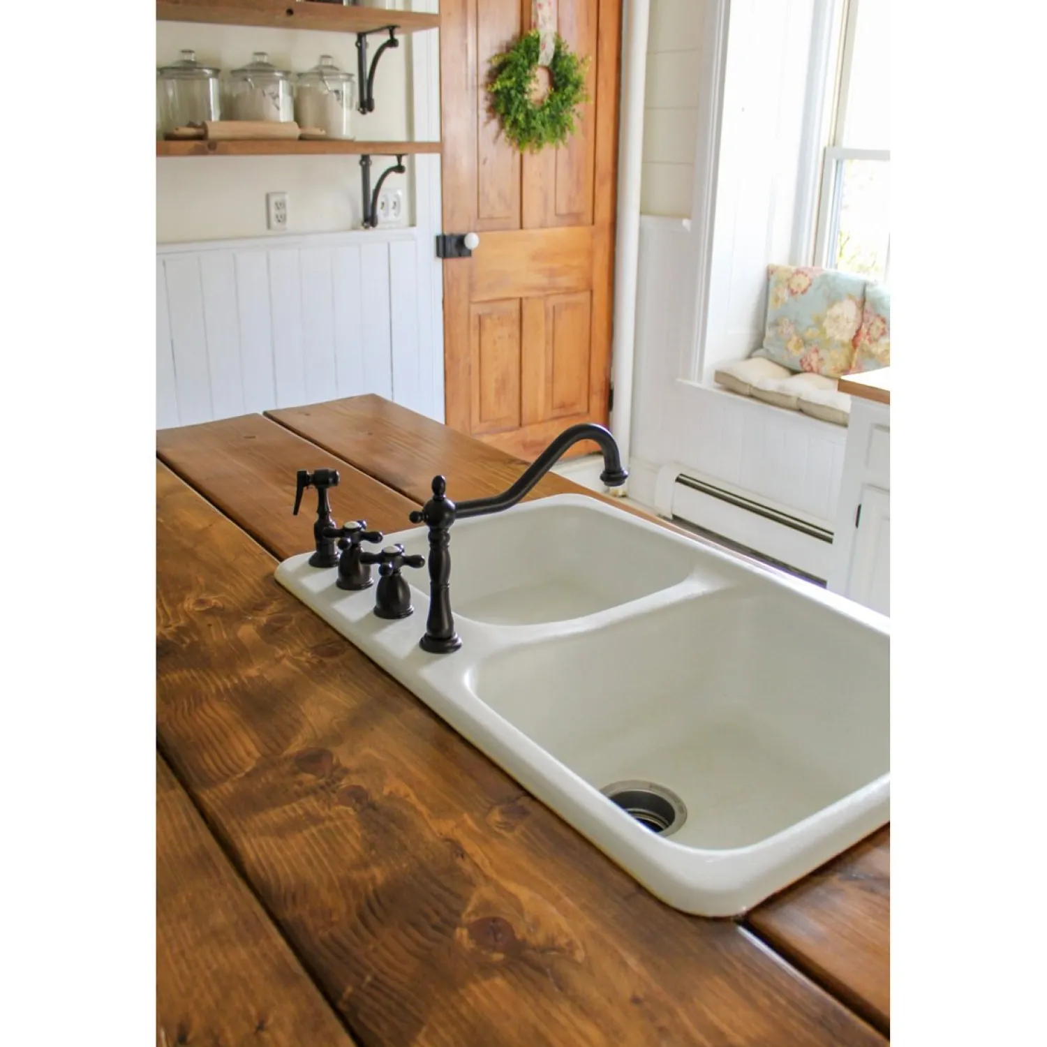 New Heritage Widespread Kitchen Faucet with Brass Sprayer Widespread Kitchen Faucets|Faucets With Side Spray