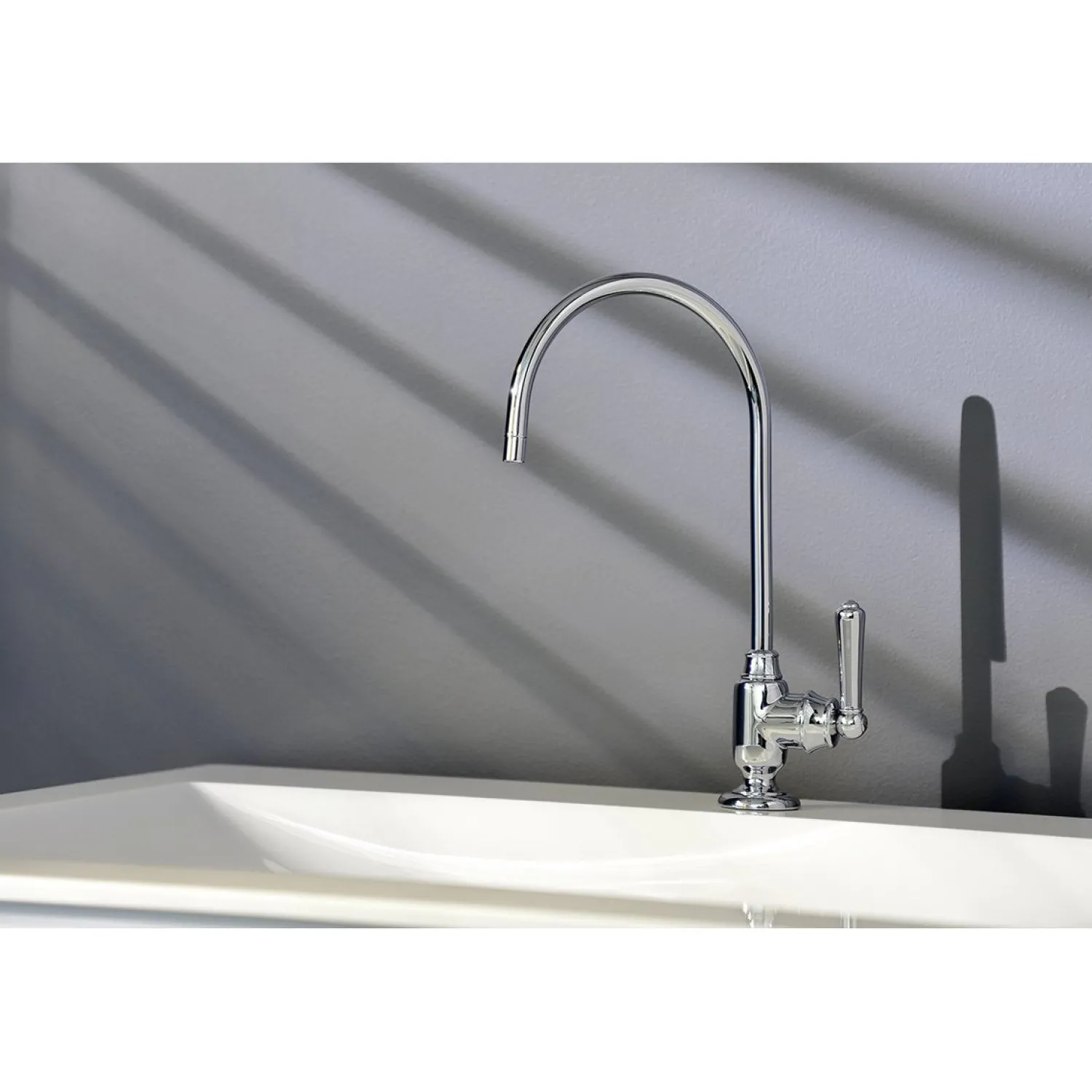 Clearance Magellan Single-Handle Water Filtration Faucet Single Hole