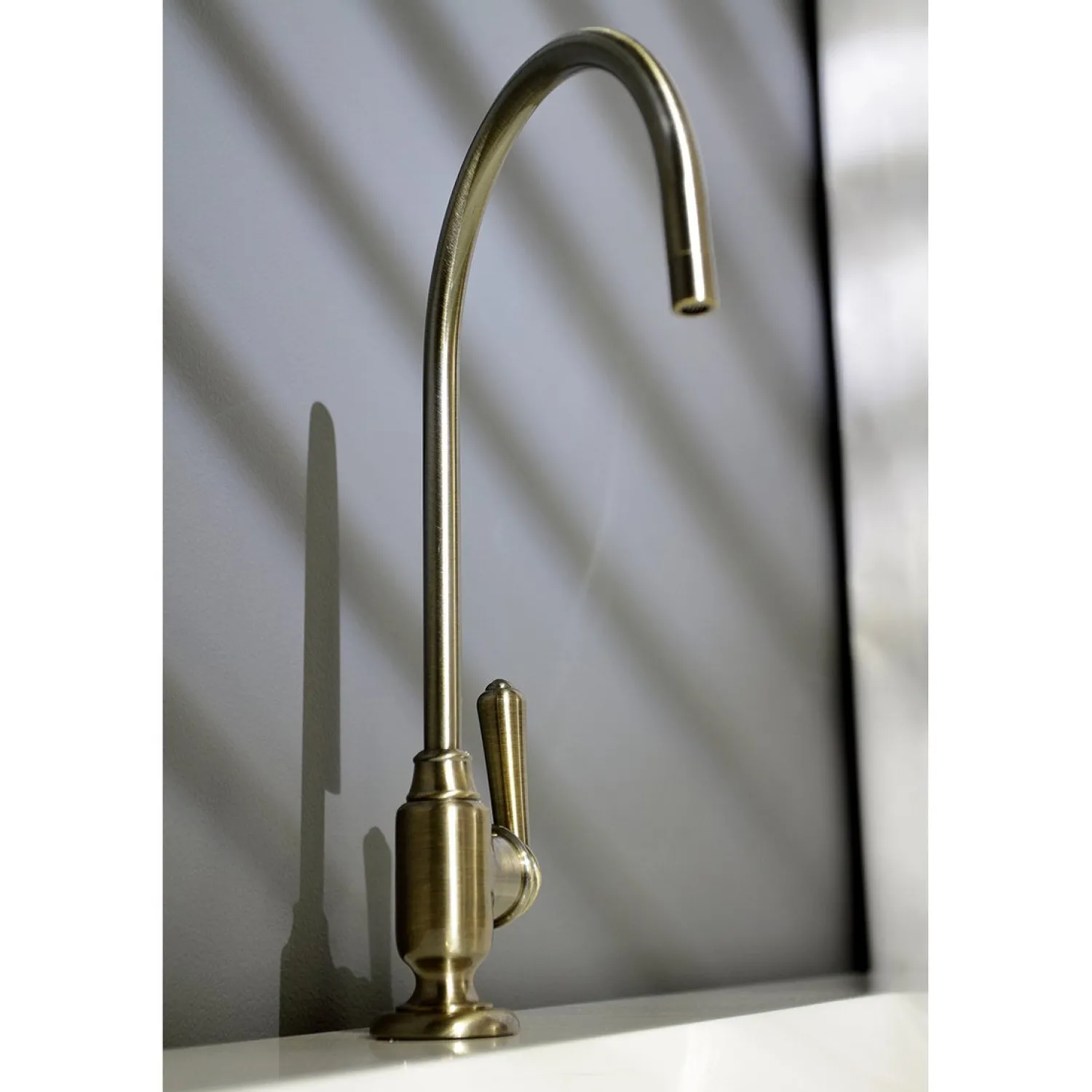 Clearance Magellan Single-Handle Water Filtration Faucet Single Hole