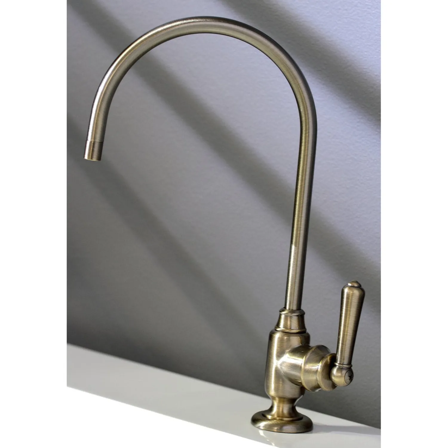 Clearance Magellan Single-Handle Water Filtration Faucet Single Hole