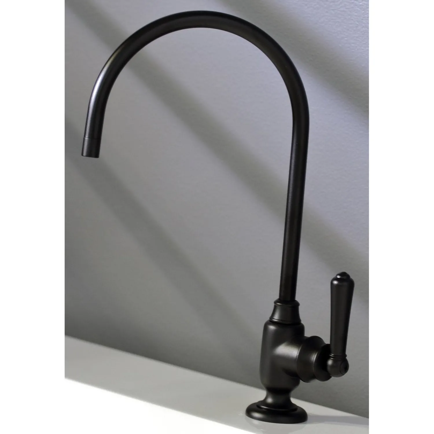Clearance Magellan Single-Handle Water Filtration Faucet Single Hole