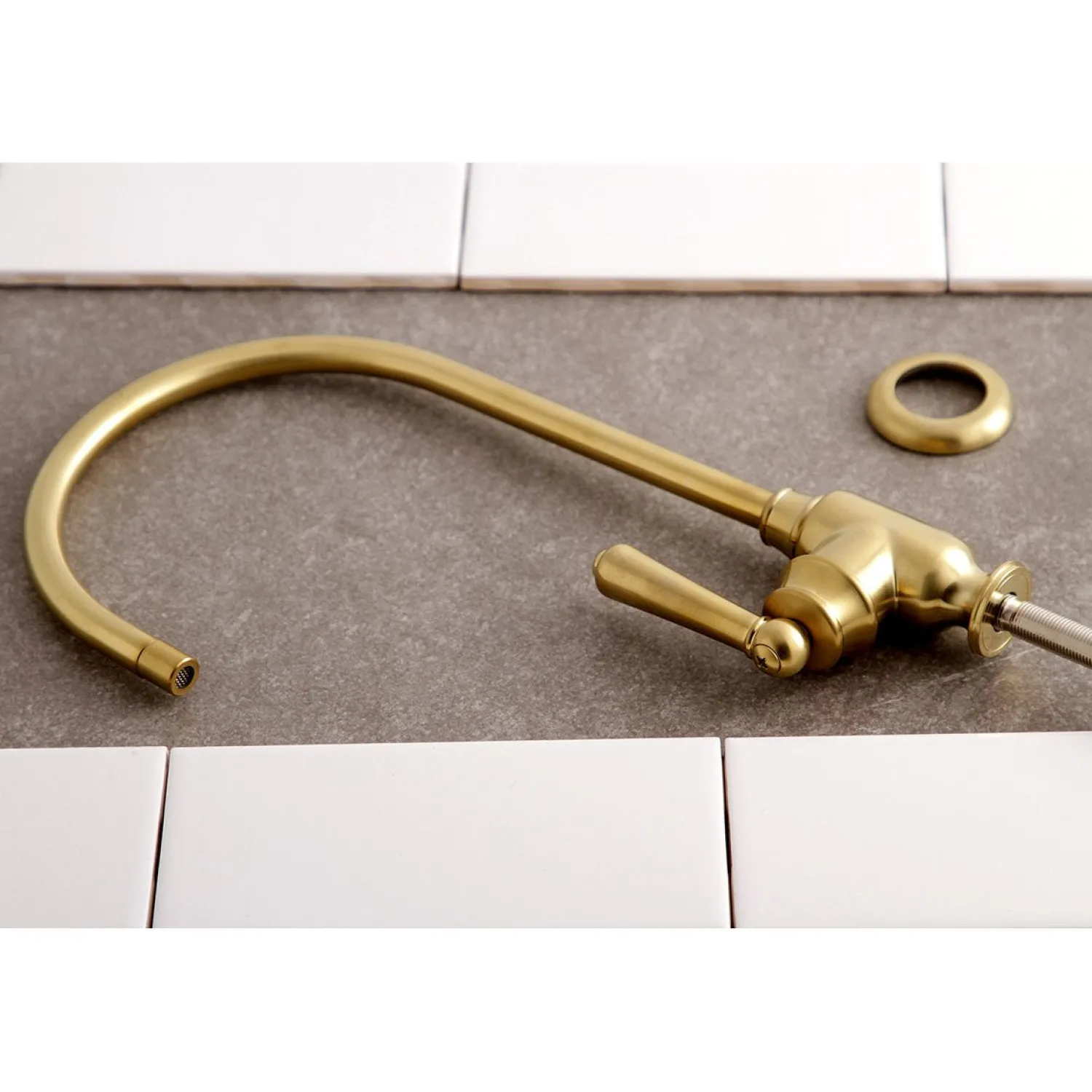 Clearance Magellan Single-Handle Water Filtration Faucet Single Hole