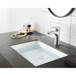 Outlet Millennium Single-Handle Bathroom Faucet Single Hole