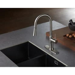 Outlet New York Gourmetier Deck Mount Single-Handle Pull-Down Kitchen Faucet Single Hole