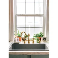 Sale Restoration Kitchen Bridge Faucet with Brass Sprayer Bridge Faucets