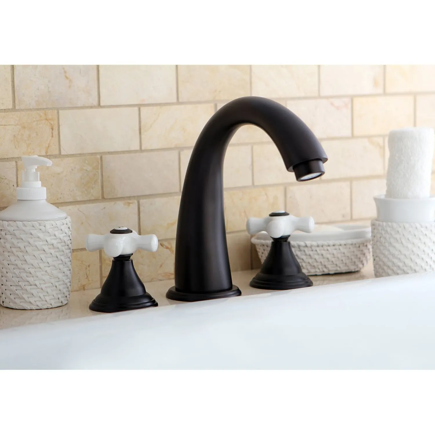 Clearance Royale Deck Mount 3-Hole Roman Tub Filler Tub Faucets