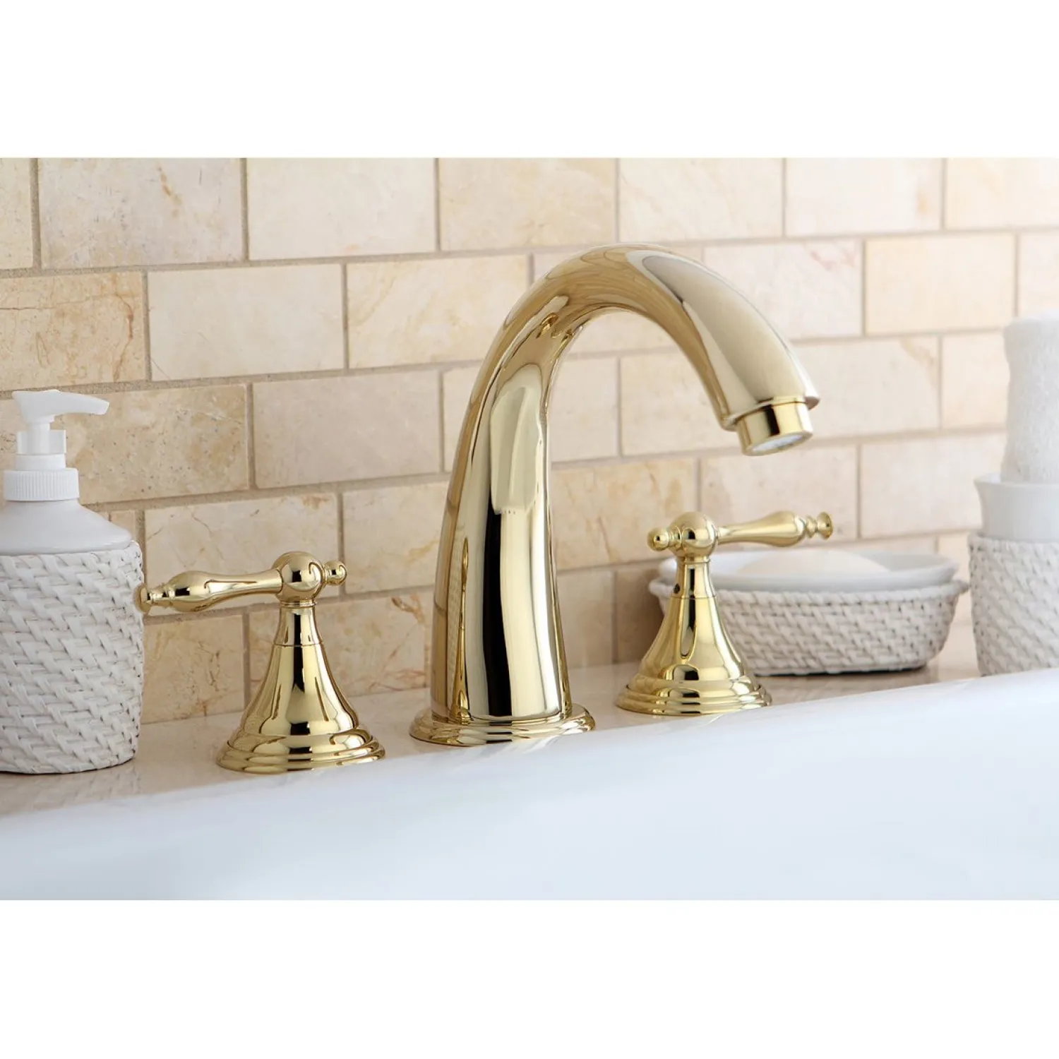 Hot Royale 3-Hole Roman Tub Filler Tub Faucets