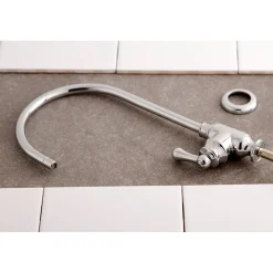New Royale Single-Handle Water Filtration Faucet Single Hole