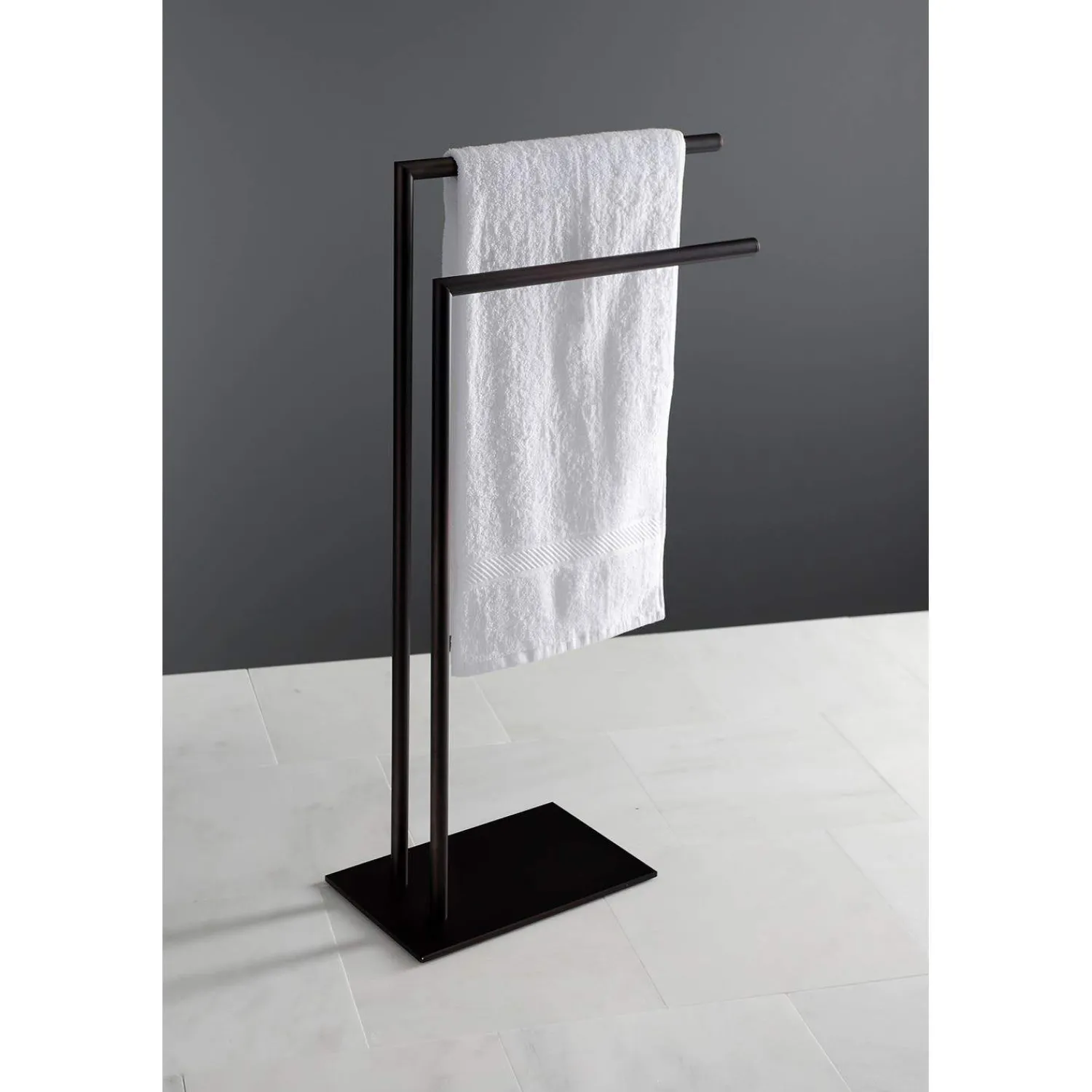 Outlet SCC832X-P Edenscape Pedestal Dual Towel Rack Free-Standing Towel Racks