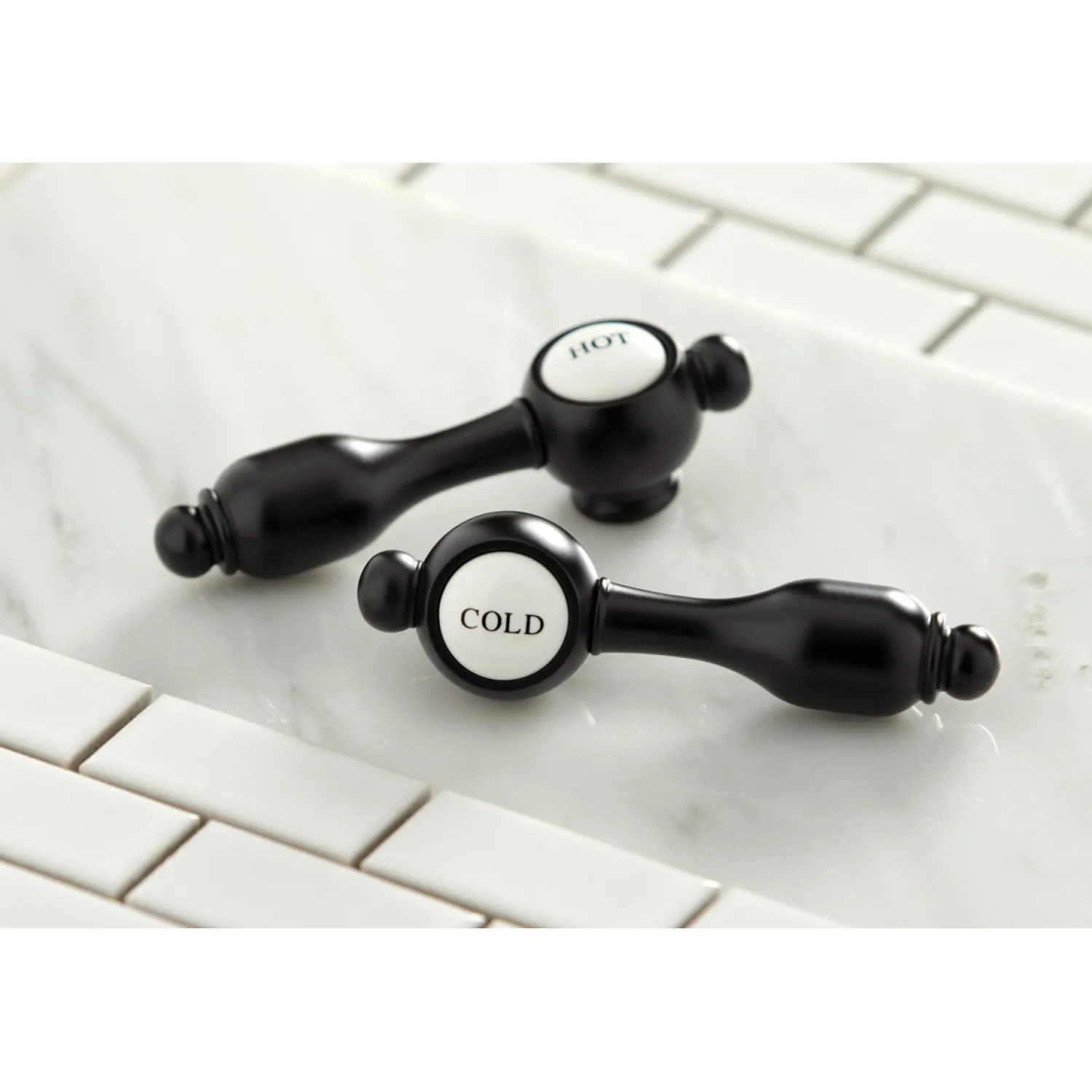 Outlet Tudor 8-Inch Widespread Bathroom Faucet 8" Widespread