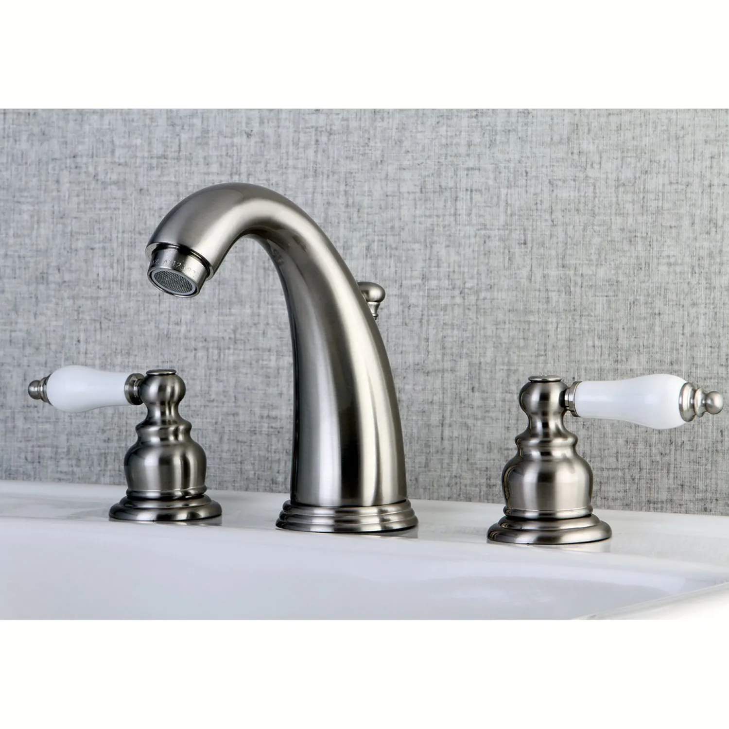 Outlet Victorian Two-Handle 8-Inch Widespread Bathroom Faucet 8" Widespread