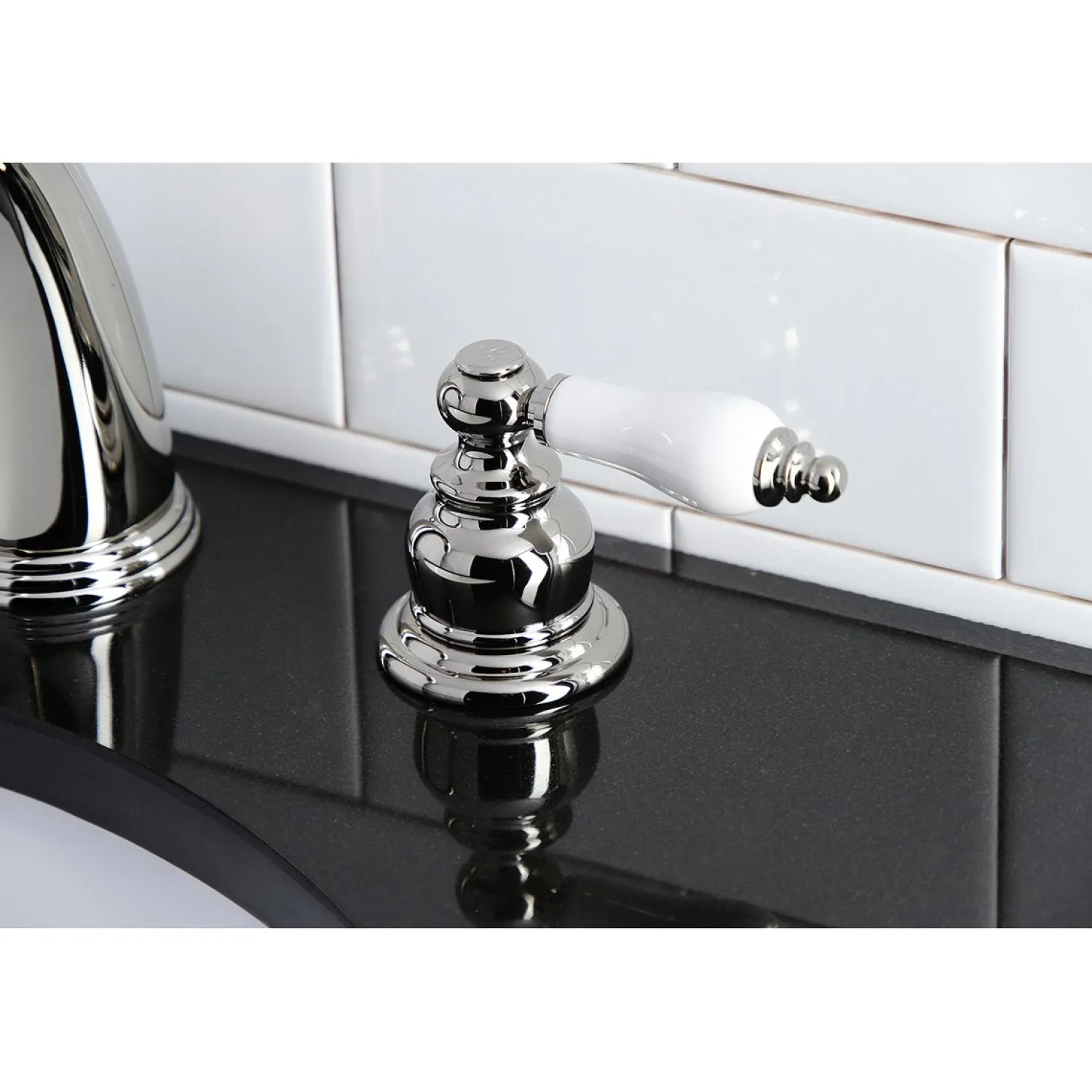 Outlet Victorian Two-Handle 8-Inch Widespread Bathroom Faucet 8" Widespread
