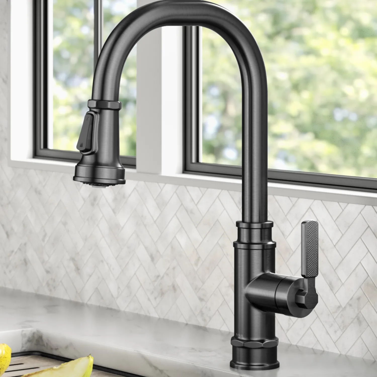 Allyn Industrial Pull-Down Kitchen Faucet in Spot-Free Black Stainless Steel Single Hole