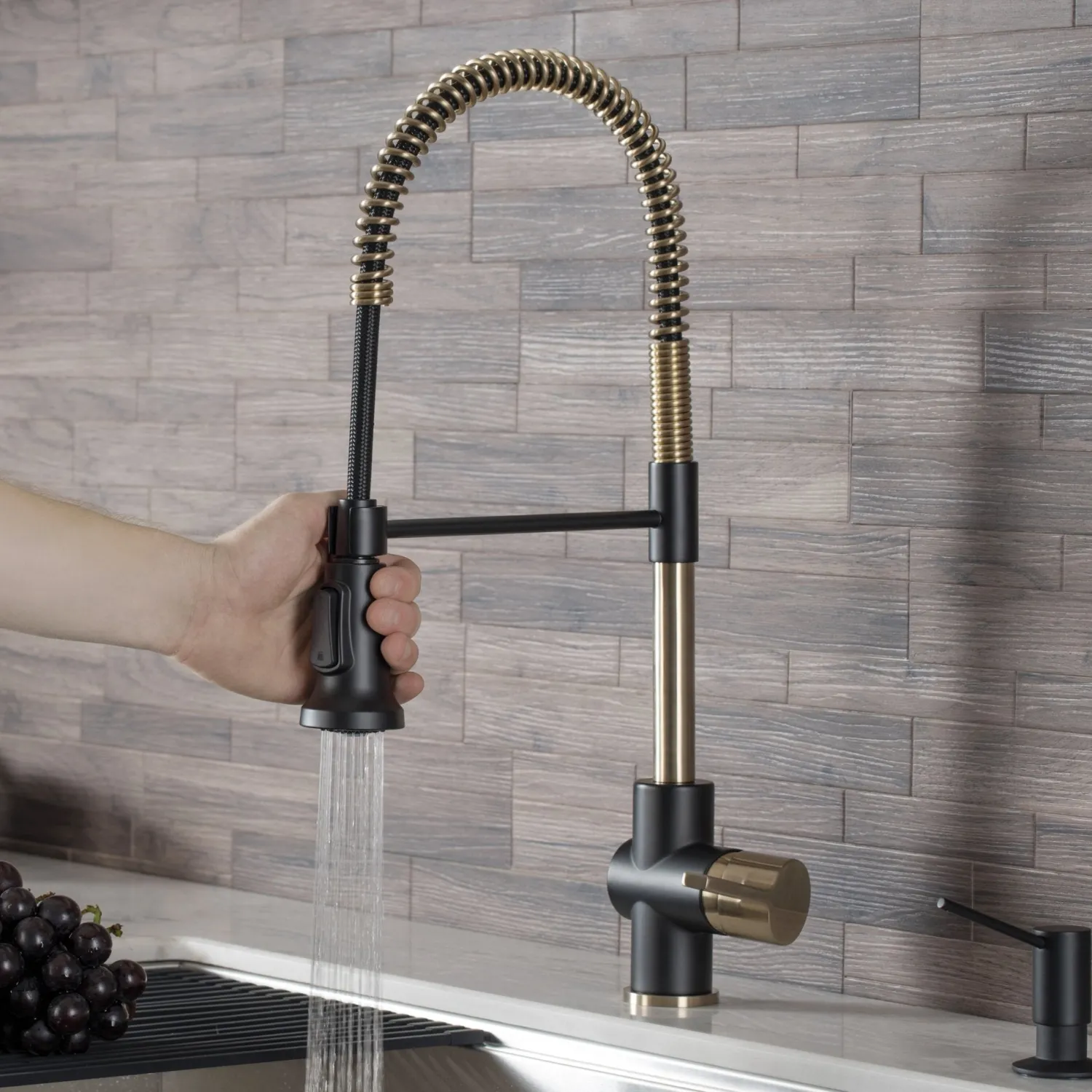 Sale Britt Commercial Style Kitchen Faucet in Matte Black/Brushed Gold Single Hole