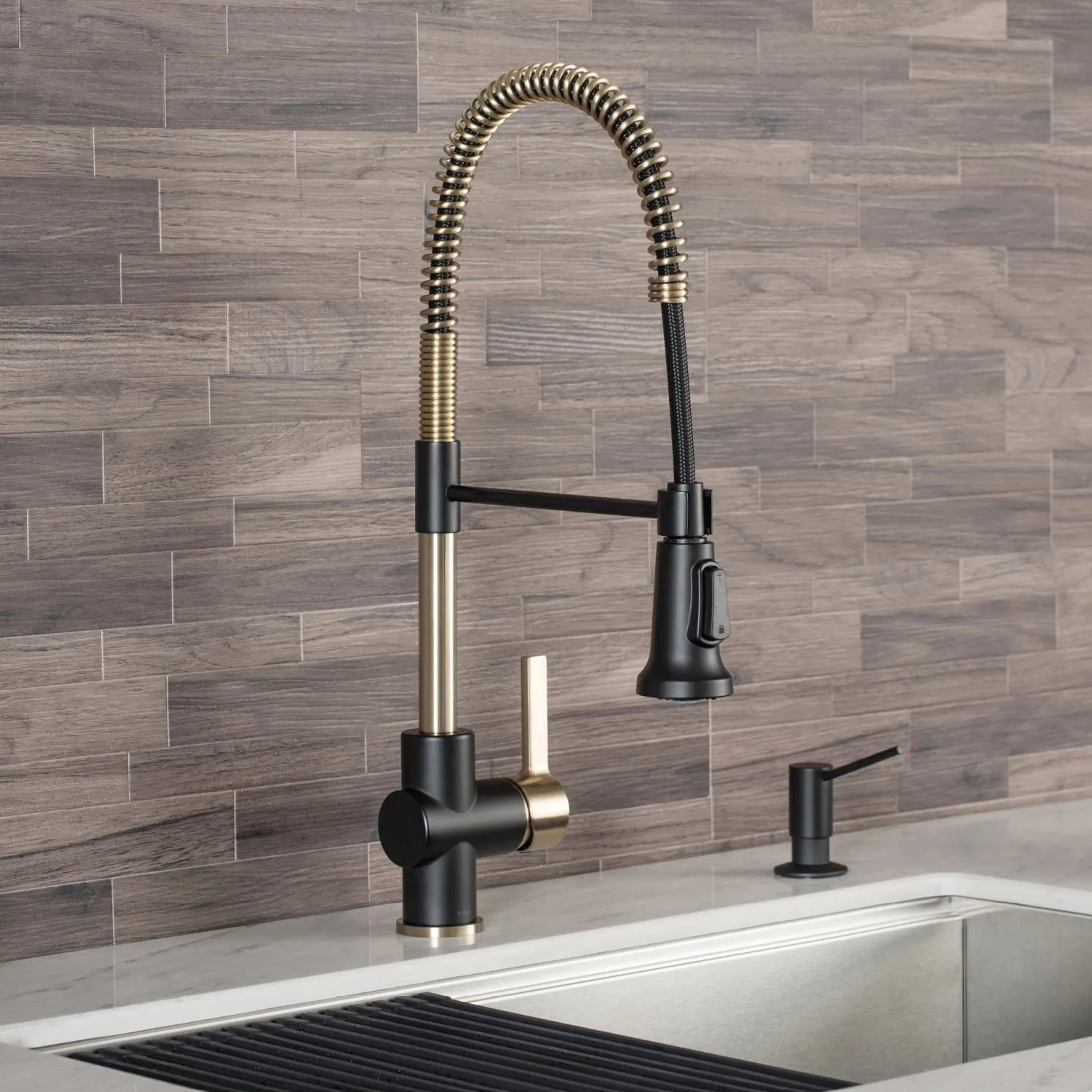 Sale Britt Commercial Style Kitchen Faucet in Matte Black/Brushed Gold Single Hole