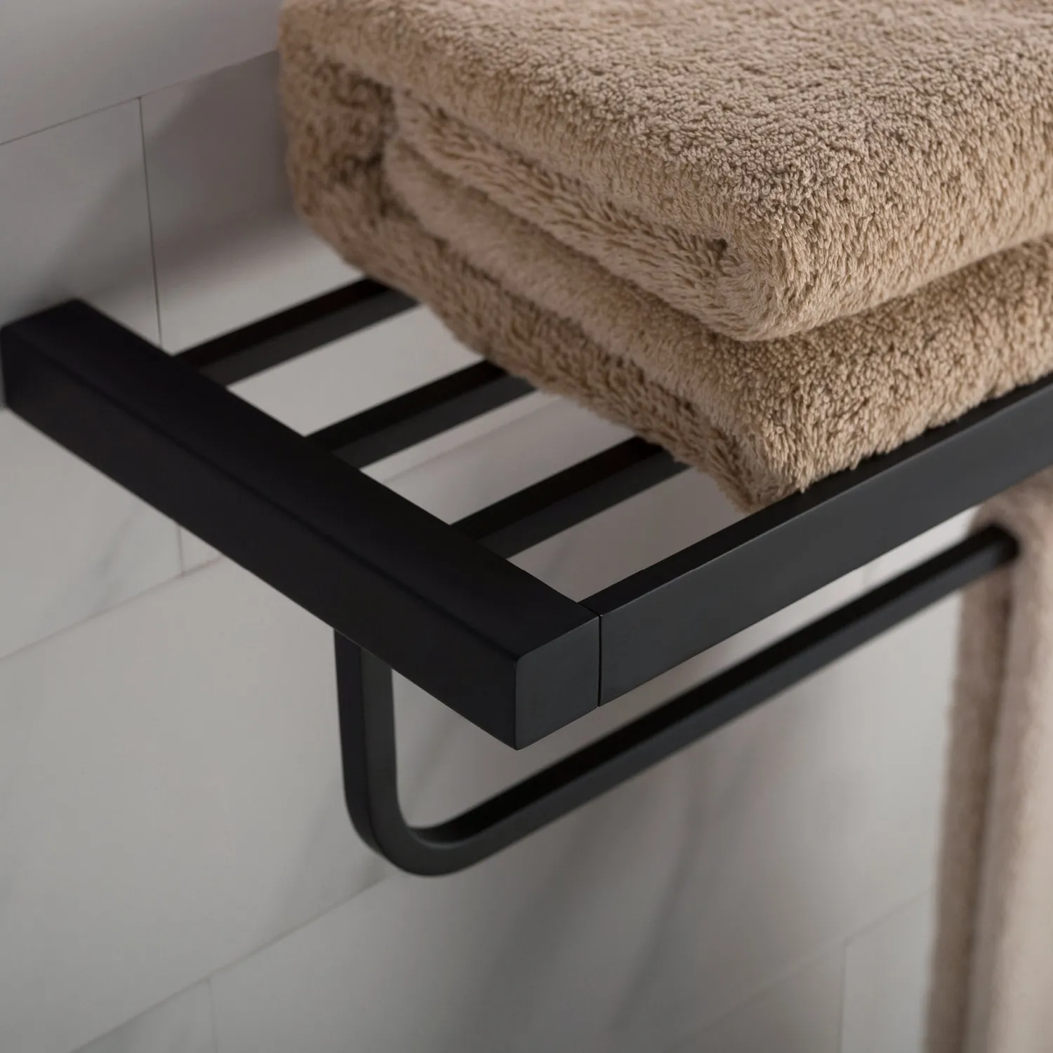Discount Stelios Bathroom Shelf with Towel Bar Shelves|Towel Bars
