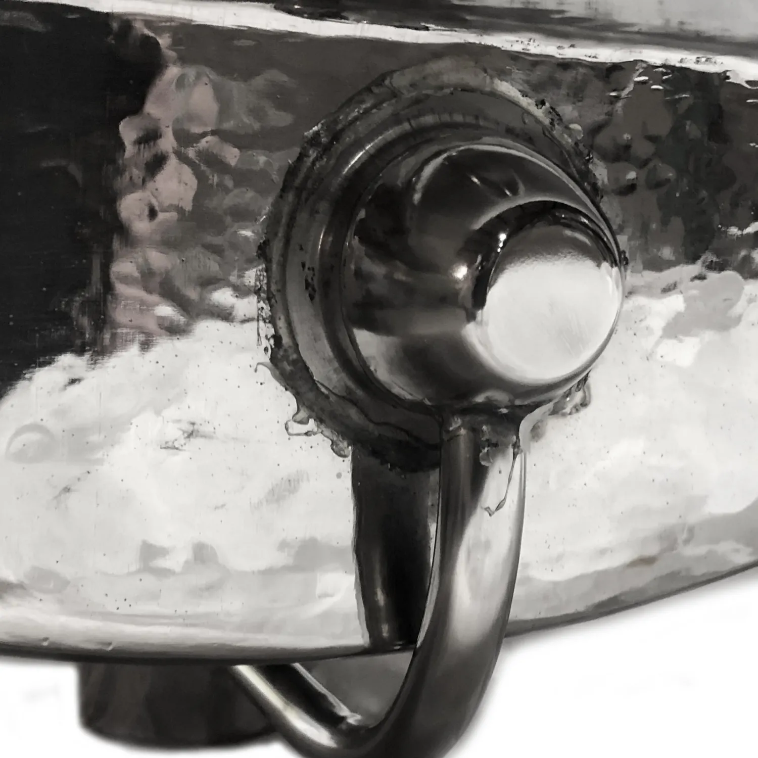 Hammered Stainless Steel Rectangle Undermount Bathroom Sink with Overflow Undermount|Stainless Steel Sinks