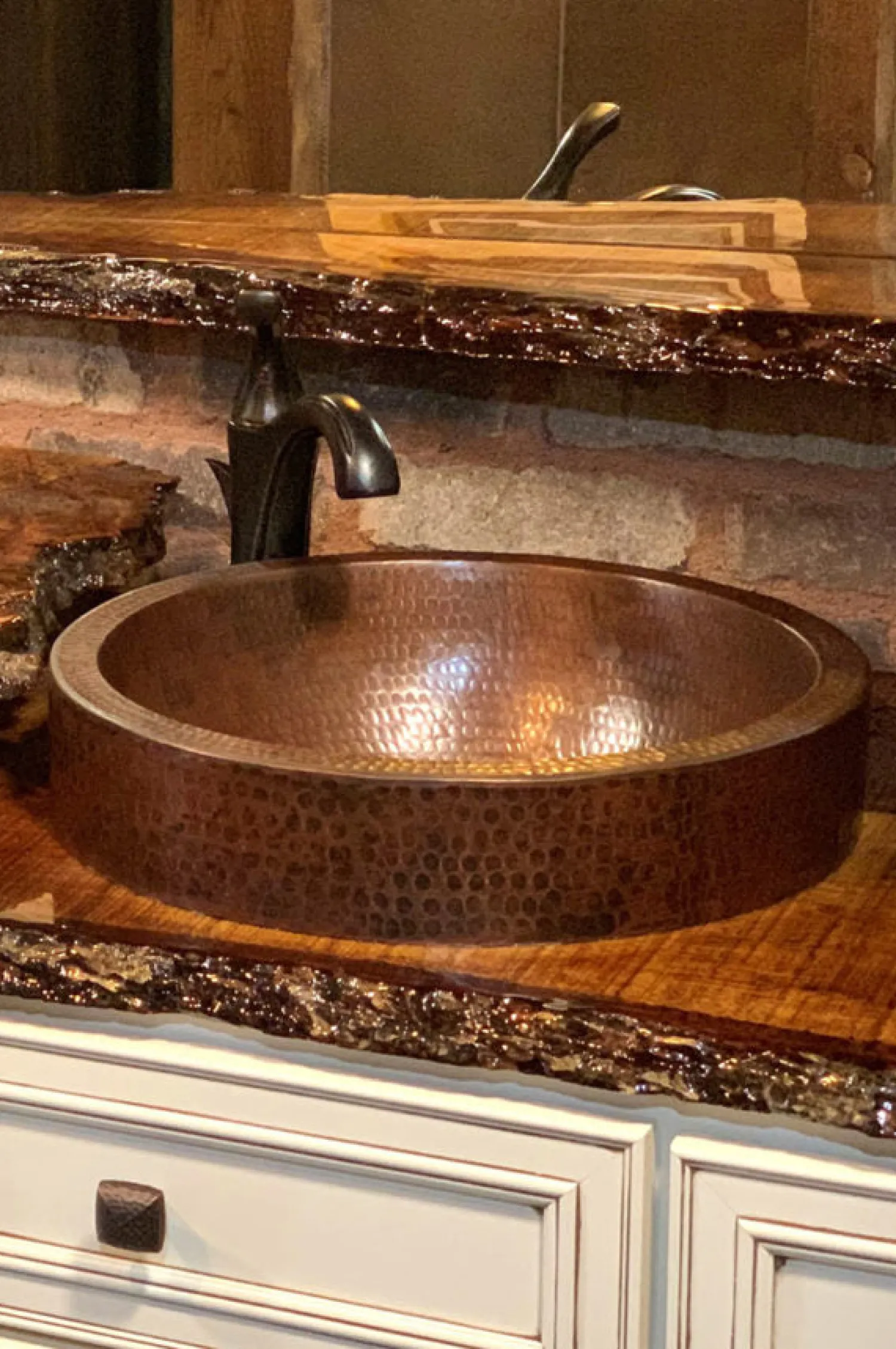 Discount 15" Small Round Skirted Vessel Hammered Copper Sink Semi-Recessed Sinks|Above Counter / Vessel Sinks