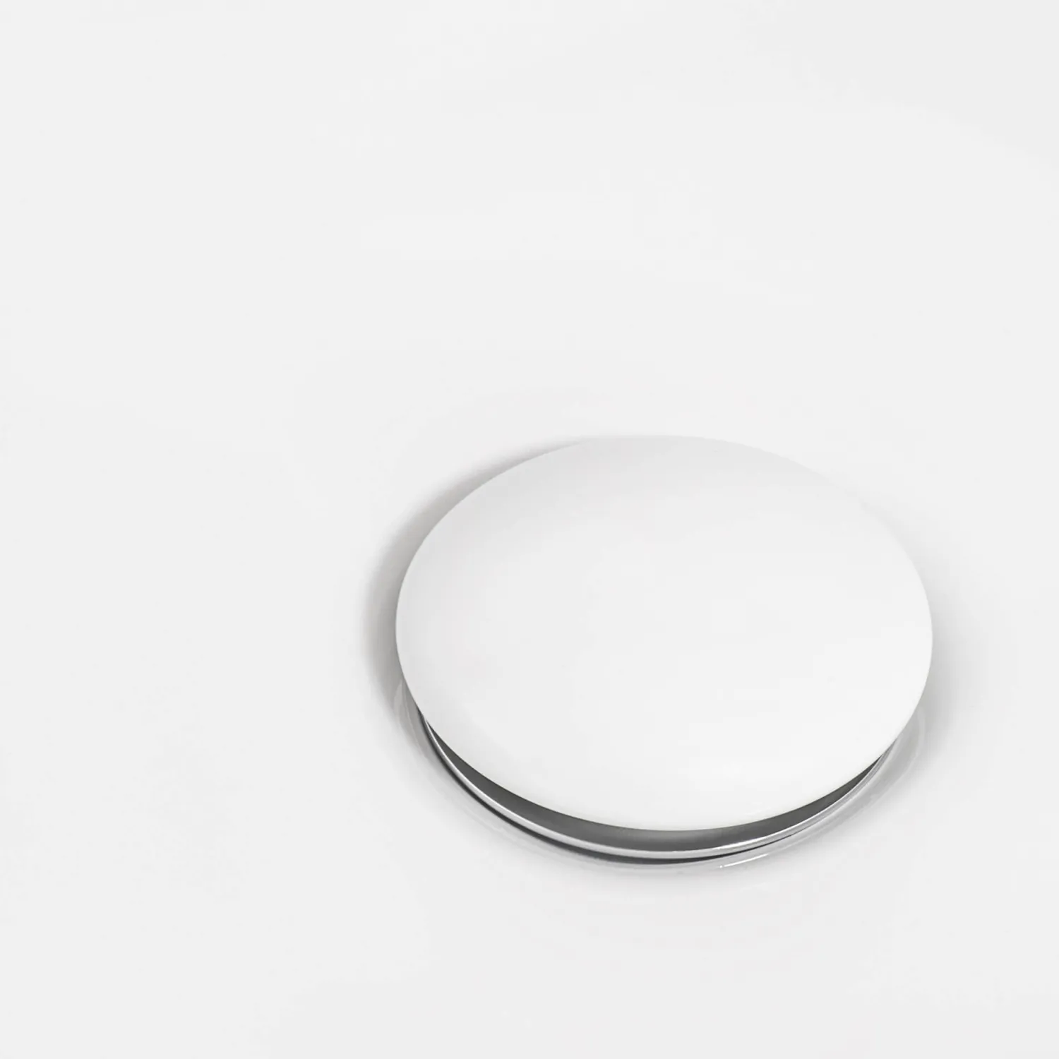 Outlet 14" Round Bathroom Vessel Sink | White with Gold Exterior Above Counter / Vessel Sinks
