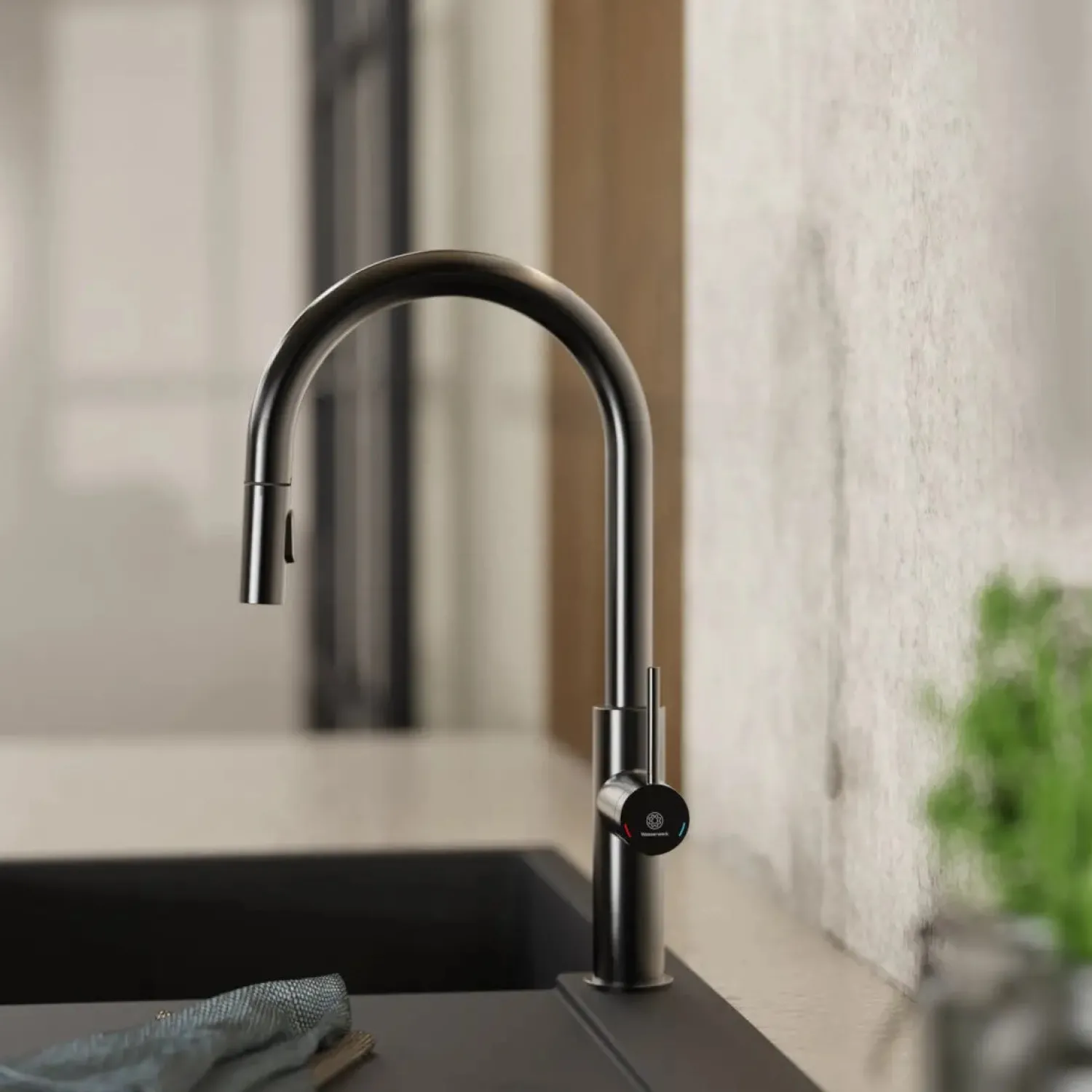 Kitchen Faucet with Arch Pull-Down Spout in Matte Graphite Single Hole