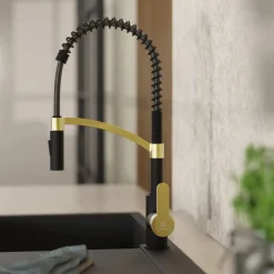 Best Single Hole Pull Down Kitchen Faucet | Matte Black & Brushed Gold Single Hole