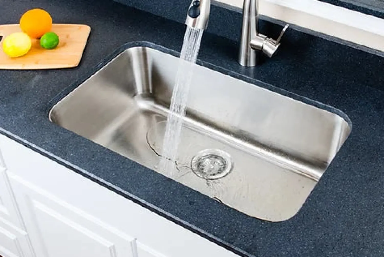 Hot 30" 16-Gauge Undermount Single Bowl Stainless Steel Kitchen Sink Stainless Steel Sinks|Single Bowl Sinks